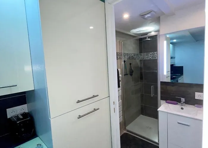 Bel Appt Secteur Marais Apartmán